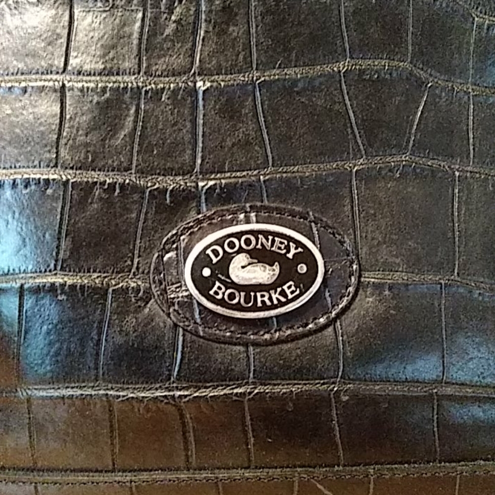 Dooney & Bourke Leather Bucket Shoulder Bag